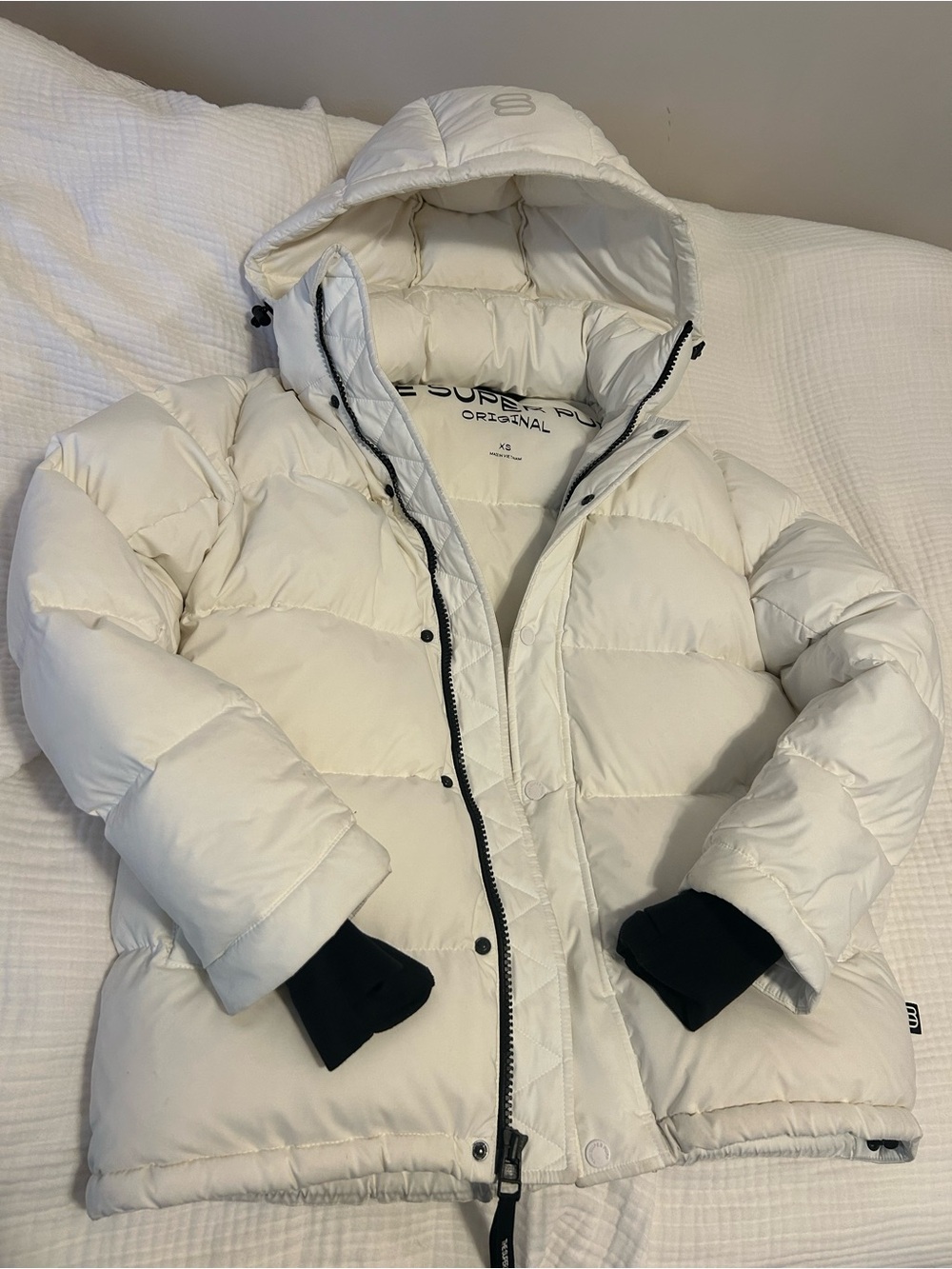 Aritzia Climatte superpuff